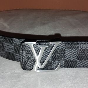Louis Vuitton Mens/Women's Belt